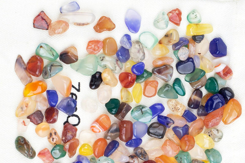 ZenQ 1 lb Gold Sandstone Tumbled Stone Chips Crushed Crystal Quartz Pieces