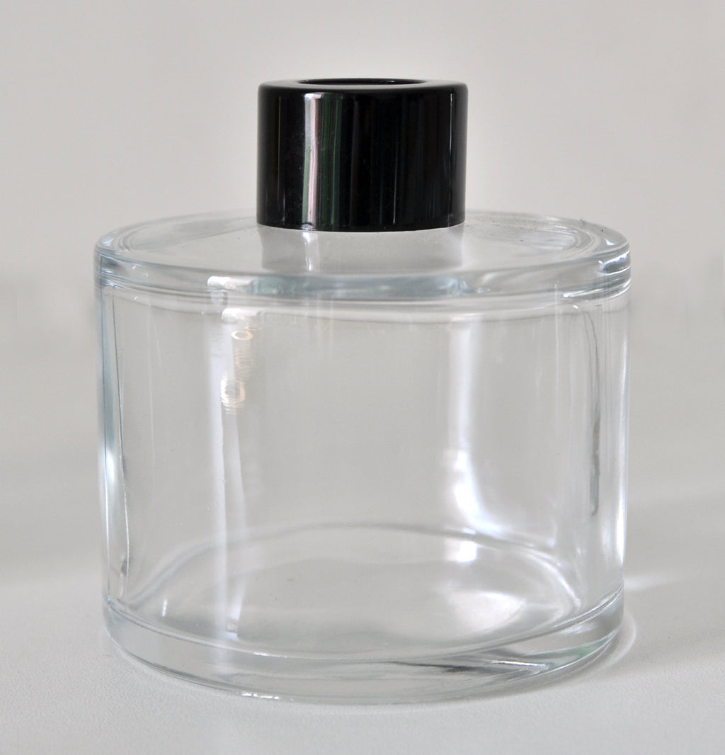 Ougual Set of 4 Cylindrical Round Glass Essential Oils Diffuser Bottles (150ML, Black Cap)