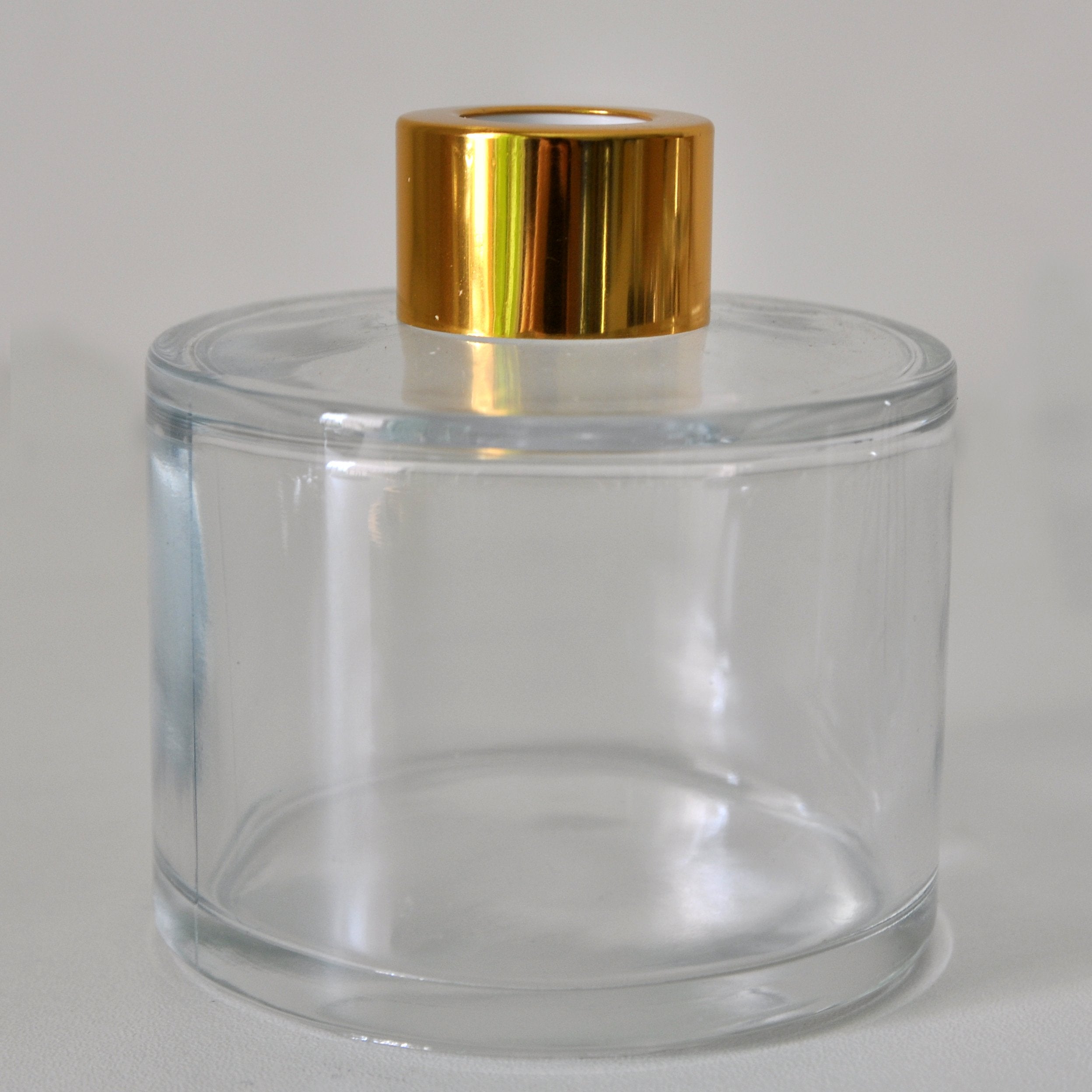 Ougual Set of 4 Cylindrical Round Glass Essential Oils Diffuser Bottles (100ML, Gold Cap)