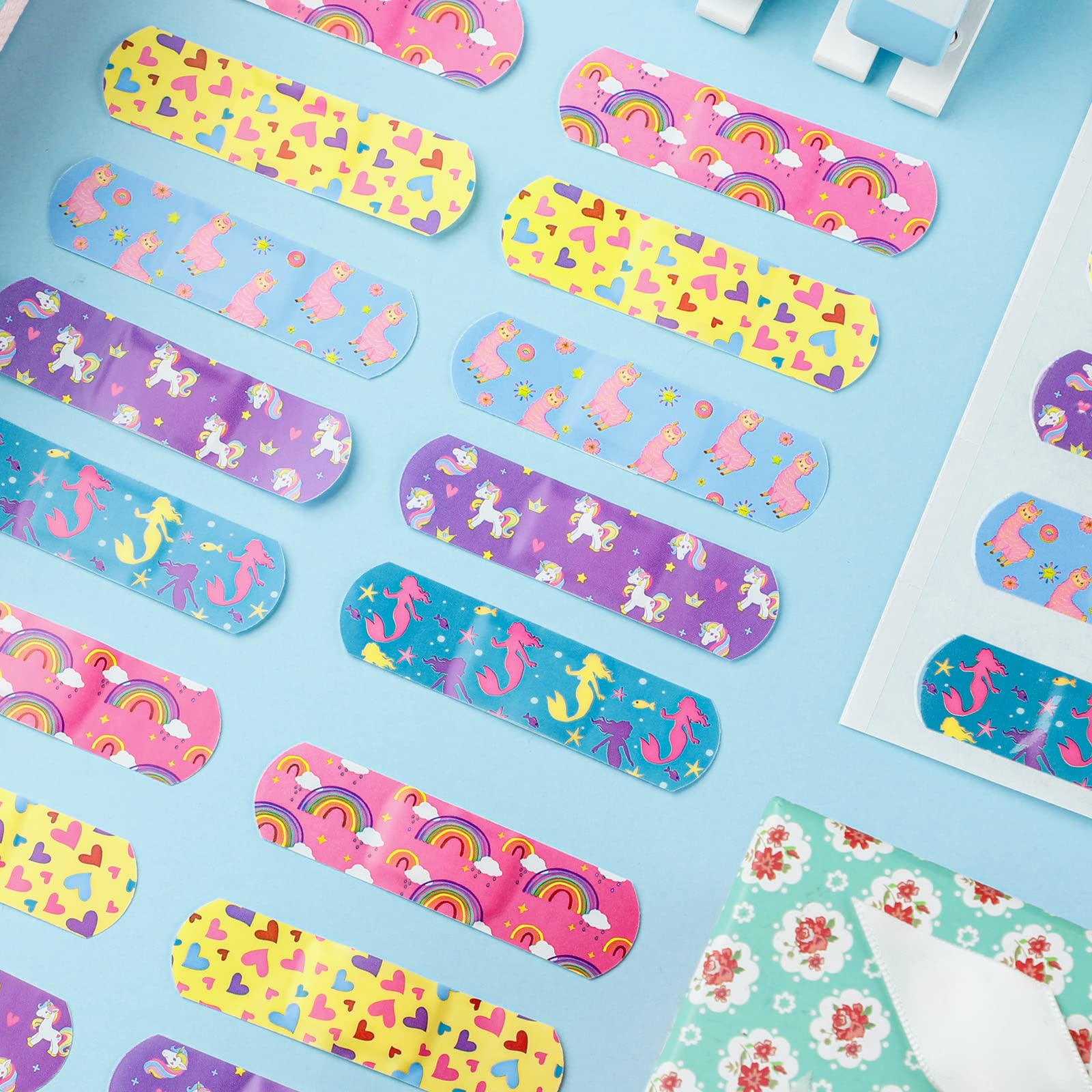 Tondiamo 200 Pieces 5 Styles Cartoon Bandages for Kids Flexible Adhesive Colorful Strips Waterproof Cute Bandages for Girls Repa