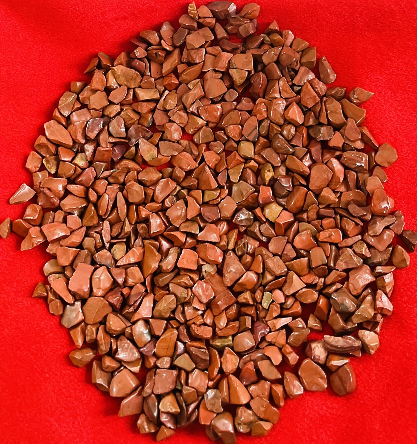 Indian Consigners Natural Crushed Polished Tumbled Gem Stone Chips, Decoration & Healing Crystals (Red Jasper)