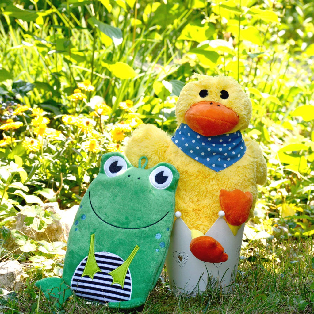 Kids Hot Water Bottle with Animal Cover (0.8L, Smiley Frog) Eco Hot Water Bottle, Made in Germany, Soothing Comfort and Warmth,