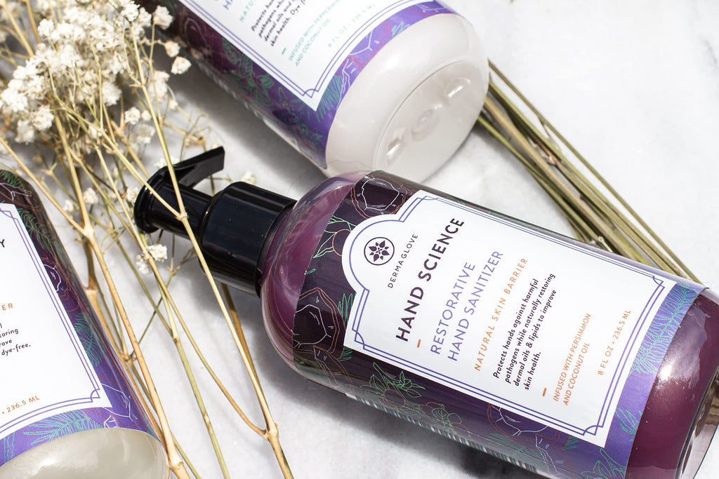 DERMAGLOVE HAND SCIENCE - Moisturizing Gel Sanitizer That Sanitizes and Protects Skin - Formulated With Vitamins A, C & E- Natur