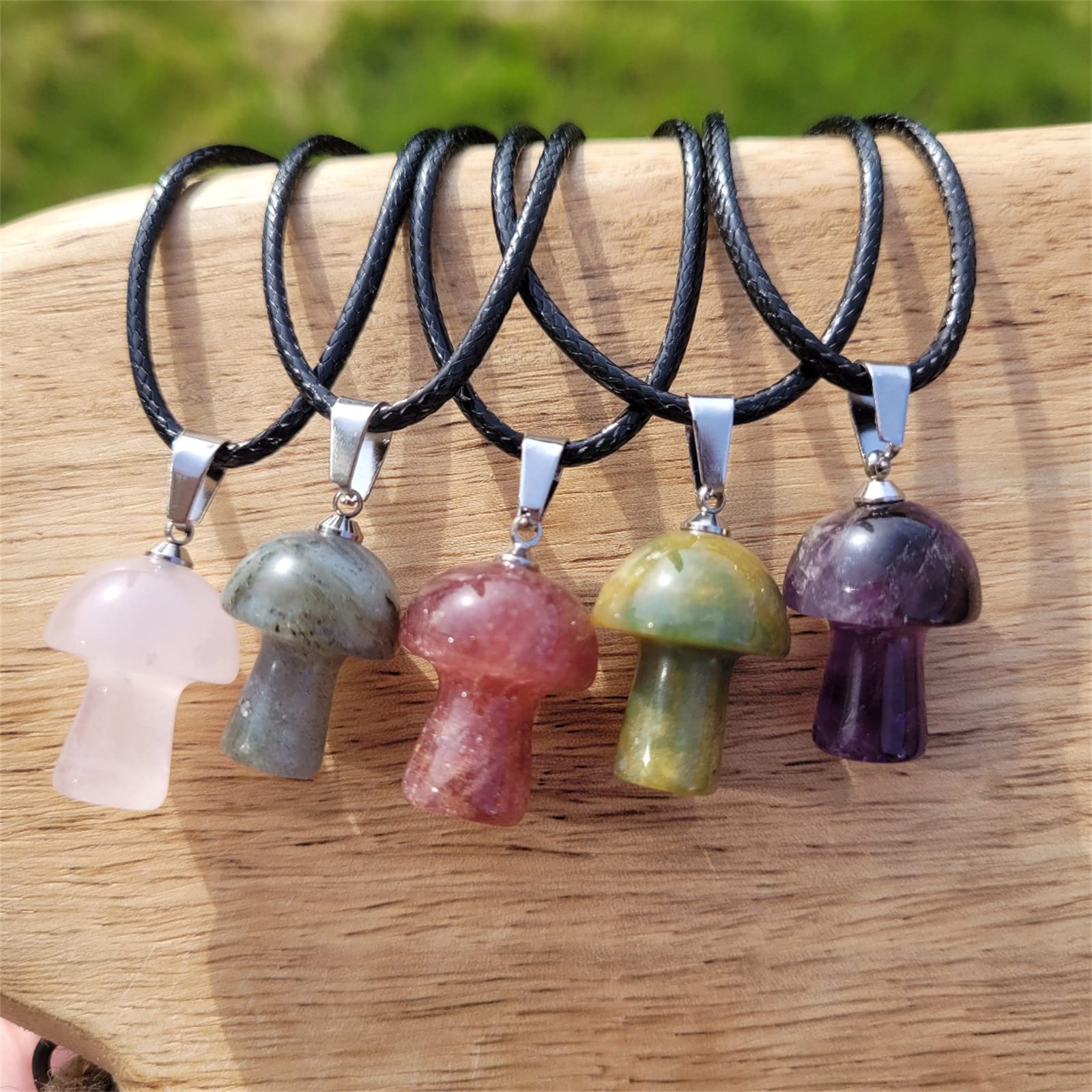 Dreuyet Mushroom Crystal Necklace Mushroom Pendant Necklace Natural Stone Crystal Pendant Necklace for Women Christmas Valentine