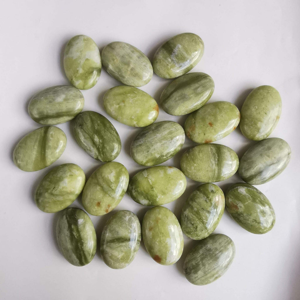 Loveliome Natural Green Jade Oval Polished Worry Stones, Healing Crystal Indoor Fountain Stones Massage Energy Anxiety Relief It