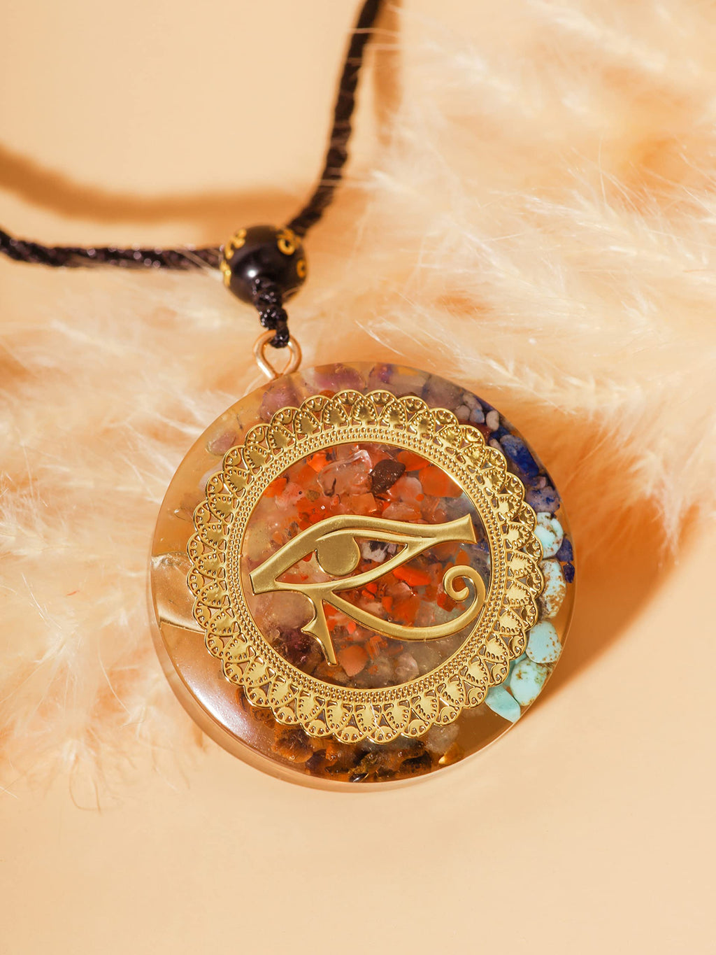 MINACHI Orgone Necklace, 7 Chakra Orgonite Egyptian Eye of Horus Pendant for Spiritual Healing and Positive Energy Meditation