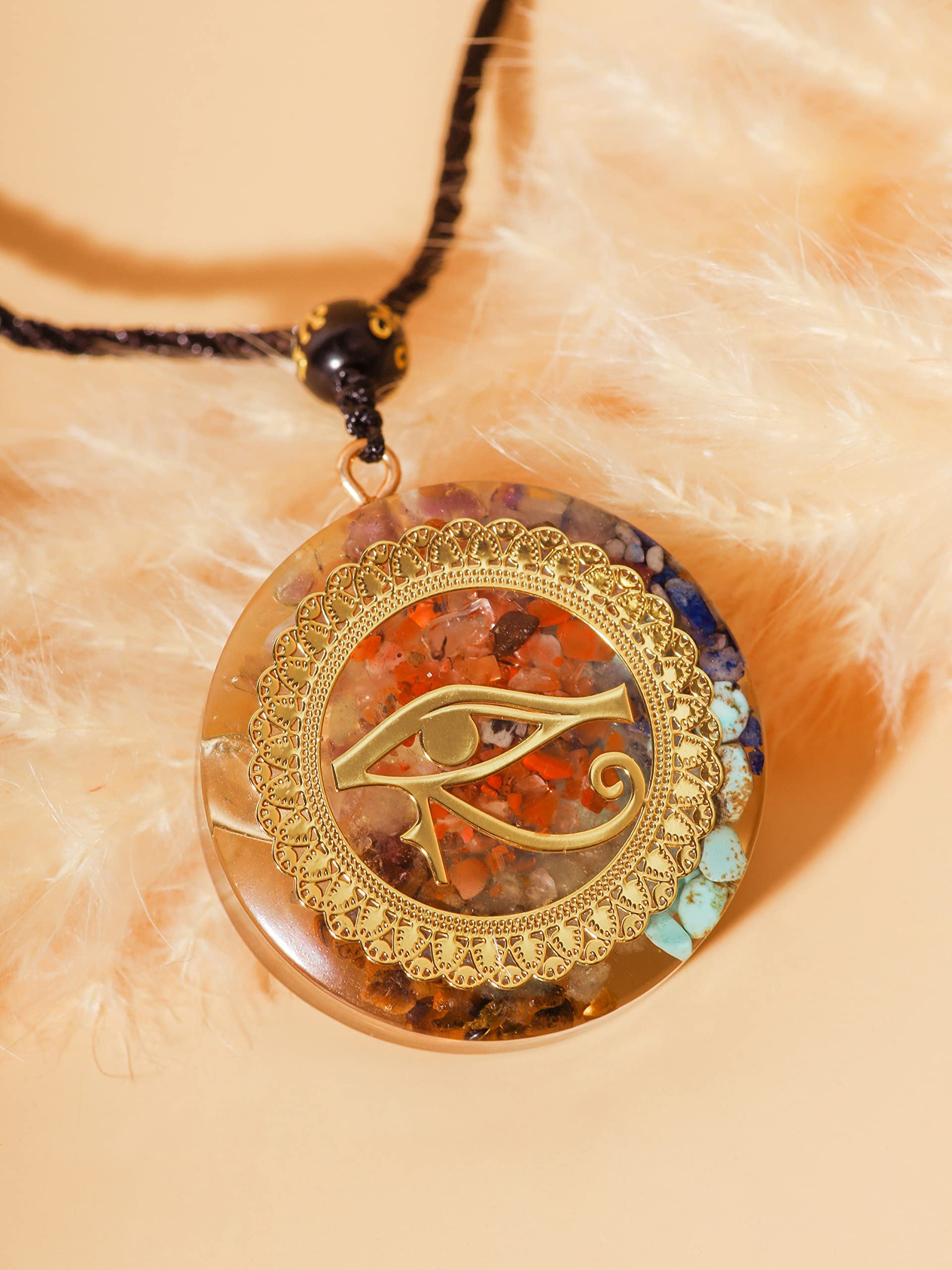 MINACHI Orgone Necklace, 7 Chakra Orgonite Egyptian Eye of Horus Pendant for Spiritual Healing and Positive Energy Meditation
