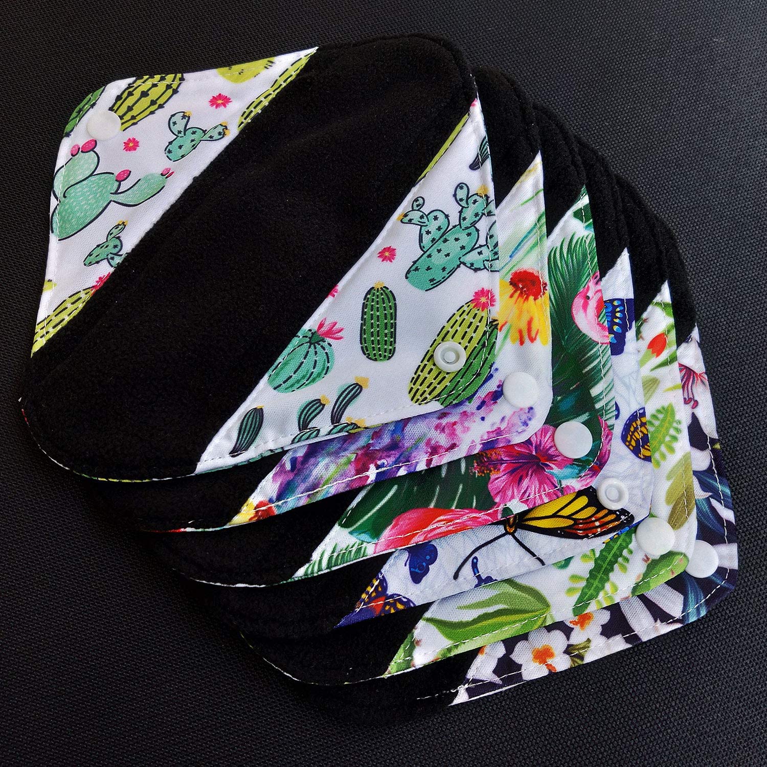 7pcs/Set Including 1pc Mini Wet Bag +6pcs Bamboo Charcoal Cloth Menstrual Pads/Reusable Sanitary Pads/Mama Panty Liners (All Ran