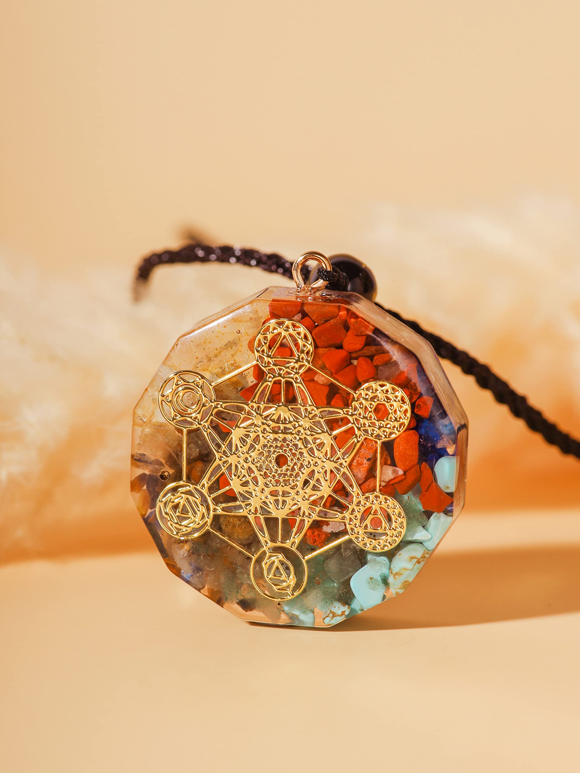MINACHI Orgone Necklace, 7 Chakra Orgonite Metatron Cube Sacred Geometry Pendant for Spiritual Healing and Positive Energy Medit