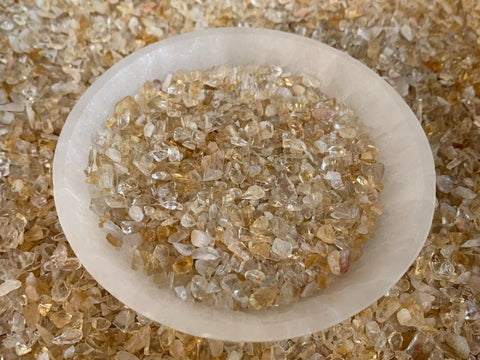 GAF TREASURES 2 oz Lot Citrine Semi Tumbled Gemstone Chips, Crushed Mini Crystals, Undrilled Crystal Chips (Citrine-Light)