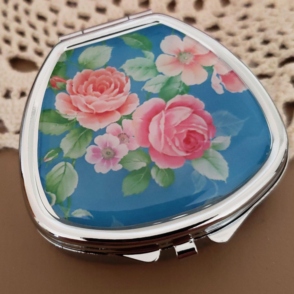 Designer Pill Box by Houder - Decorative Pill Case with Gift Box - Carry Your Meds in Style (Roses)
