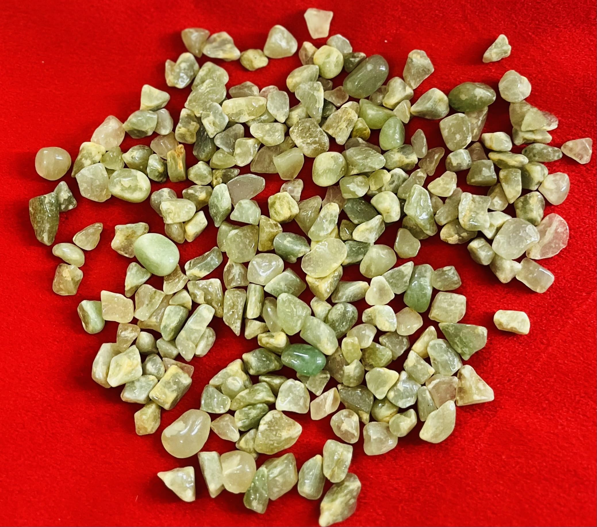 Indian Consigners Natural Crushed Polished Tumbled Gem Stone Chips, Decoration & Healing Crystals (Green Aventurine)