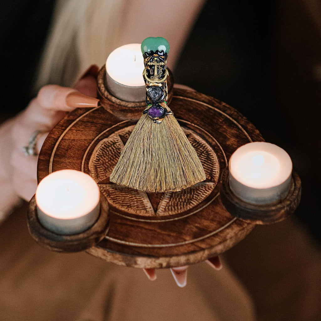 RJINGSHI Natural Green Aventurine Magic Broom Love Crystal Witch Broom Reiki Healing Crystal Handmade for Cleansing Bedroom Offi