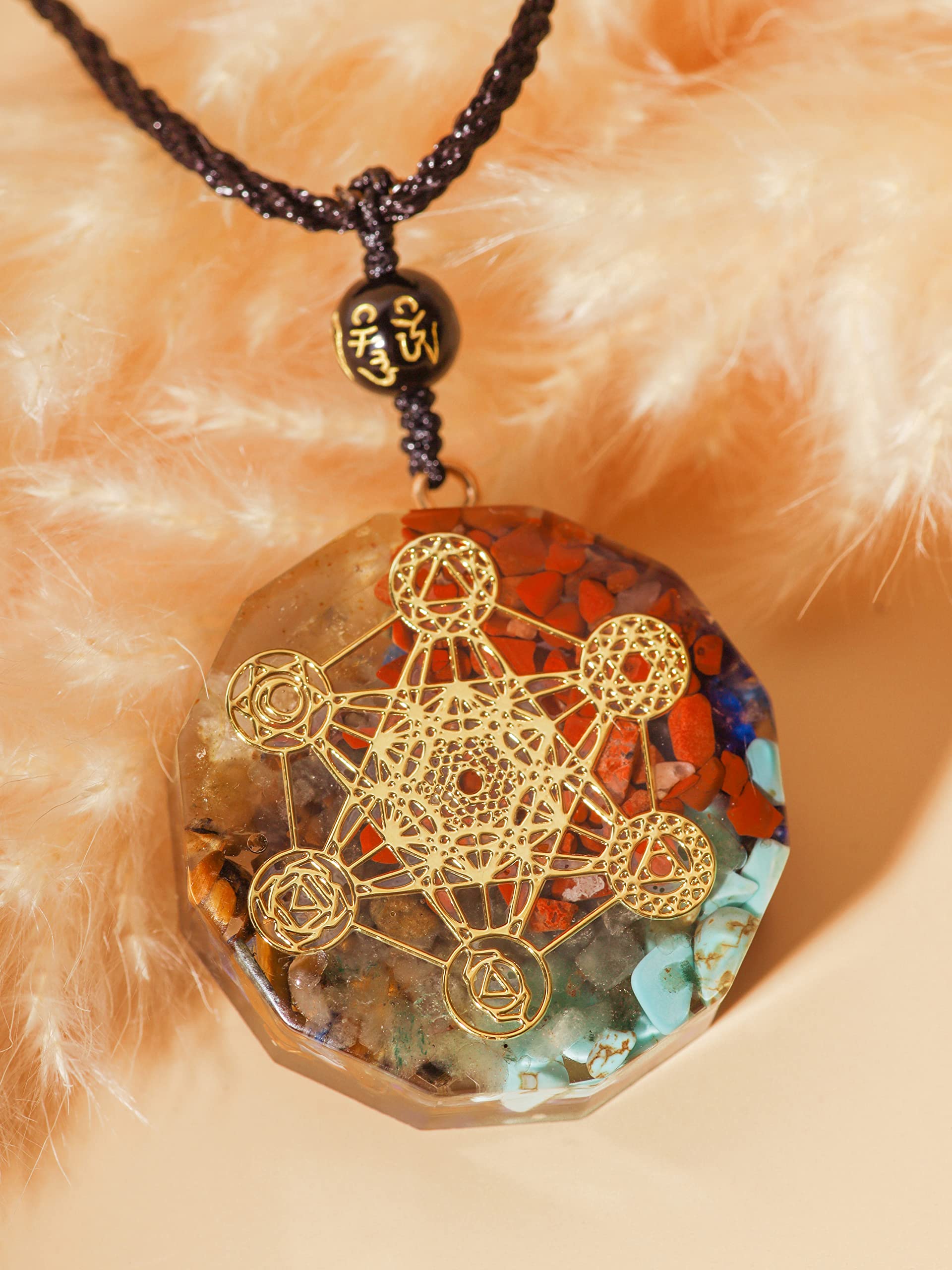 MINACHI Orgone Necklace, 7 Chakra Orgonite Metatron Cube Sacred Geometry Pendant for Spiritual Healing and Positive Energy Medit