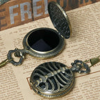 AGERYU Obsidian Scrying Mirror, Natural Healing Crystal Obsidian Mirror with Bag, for Divination, Meditation, Healing, Feng Shui