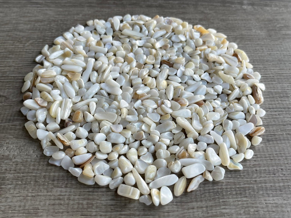 GAF TREASURES 2 oz Lot Natural Semi Tumbled Gemstone Chips, Crushed Mini Crystals, Undrilled Crystal Chips (Mother of Pearl)