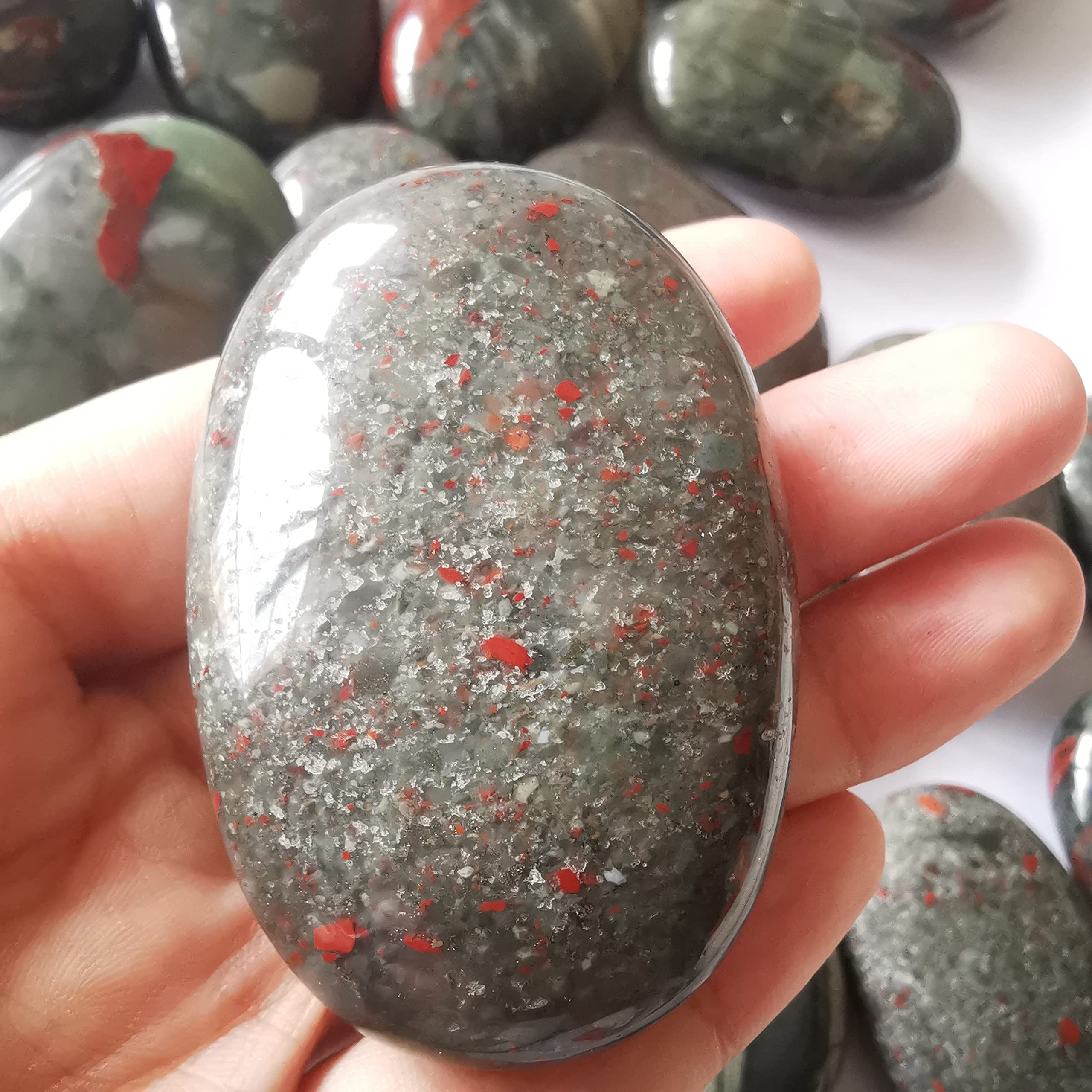 Loveliome Natural Africa Bloodstone Oval Polished Worry Stones, Healing Crystal Indoor Fountain Stones Massage Energy Anxiety Re