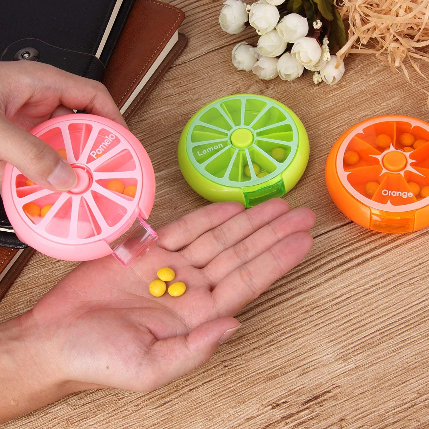KINMINGZHU Portable Mini 7 Day Weekly Circular Shape Rotary Cute Fruit Style 3-Compartment Pill Organizer Box (Mixed Color)