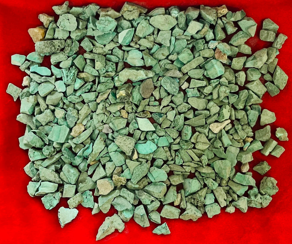 Indian Consigners Natural Crushed Polished Tumbled Gem Stone Chips, Decoration & Healing Crystals (Malachite)