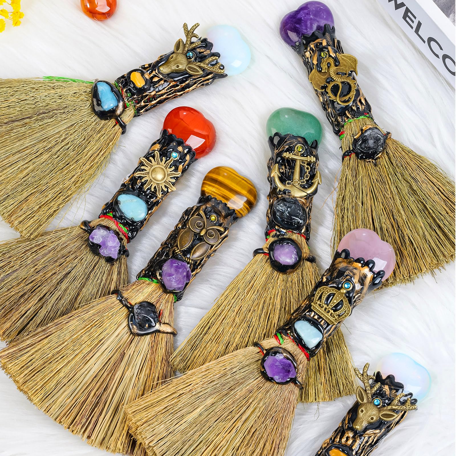 RJINGSHI Natural Green Aventurine Magic Broom Love Crystal Witch Broom Reiki Healing Crystal Handmade for Cleansing Bedroom Offi