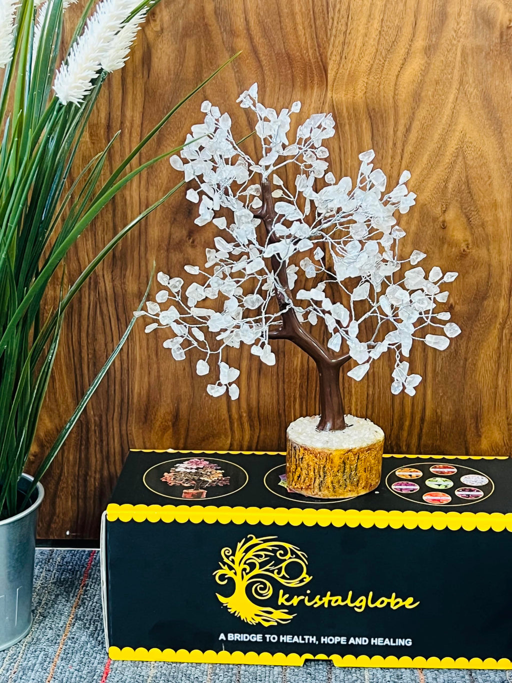 KRISTALGLOBE Clear Quartz Crystal Tree of Life with 300 Beads - Handmade Gemstone Bonsai Tree for Clarity & Energy Amplification