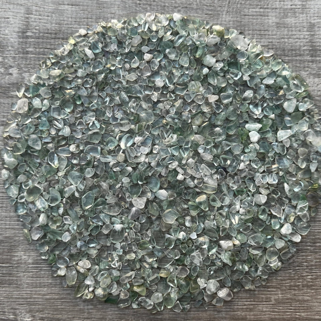 GAF TREASURES 2 oz Lot Natural Semi Tumbled Gemstone Chips, Crushed Mini Crystals, Undrilled Crystal Chips (Green Fluorite)