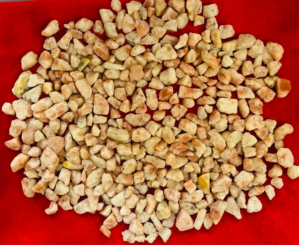 Indian Consigners Natural Crushed Polished Tumbled Gem Stone Chips, Decoration & Healing Crystals (Sun Stone)