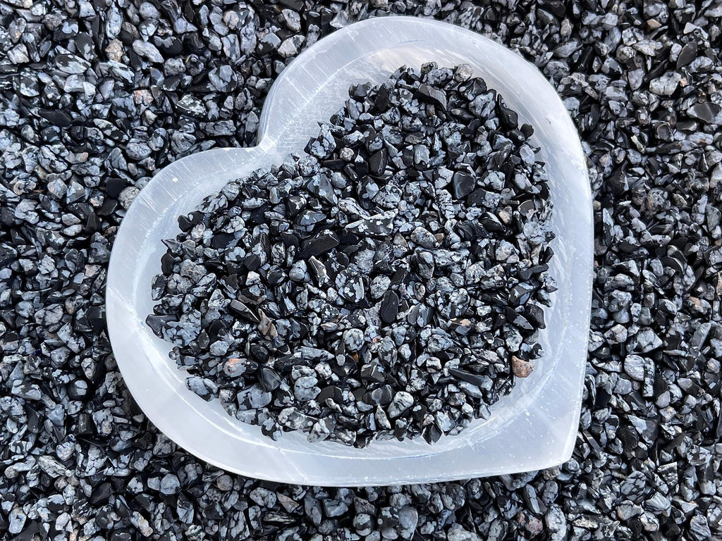 GAF TREASURES 2 oz Lot Natural Semi Tumbled Gemstone Chips, Crushed Mini Crystals, Undrilled Crystal Chips (Snowflake Obsidian)