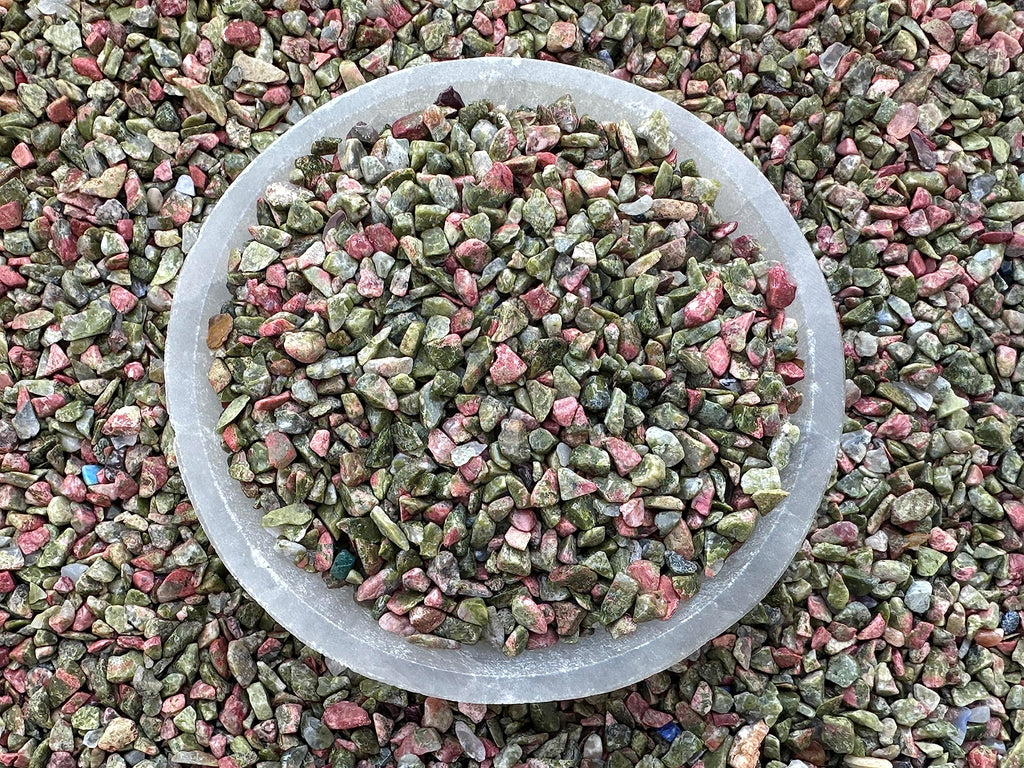 GAF TREASURES 2 oz Lot Natural Semi Tumbled Gemstone Chips, Crushed Mini Crystals, Undrilled Crystal Chips (Unakite)