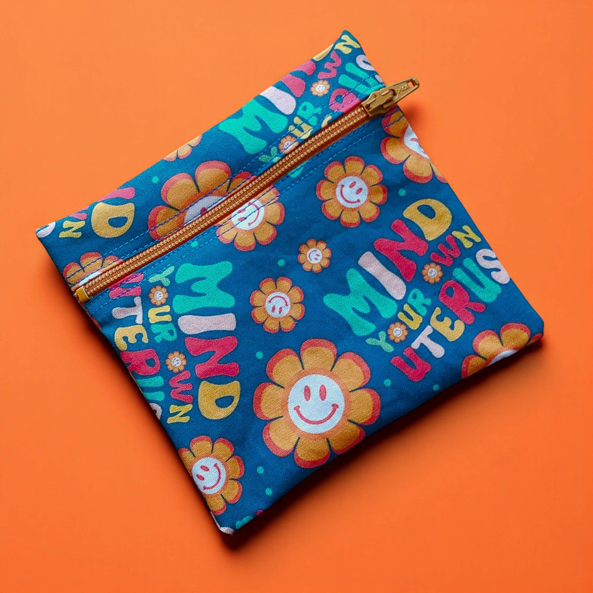 Zippered Menstrual Cup Pouch | Uterus & Advocacy Prints